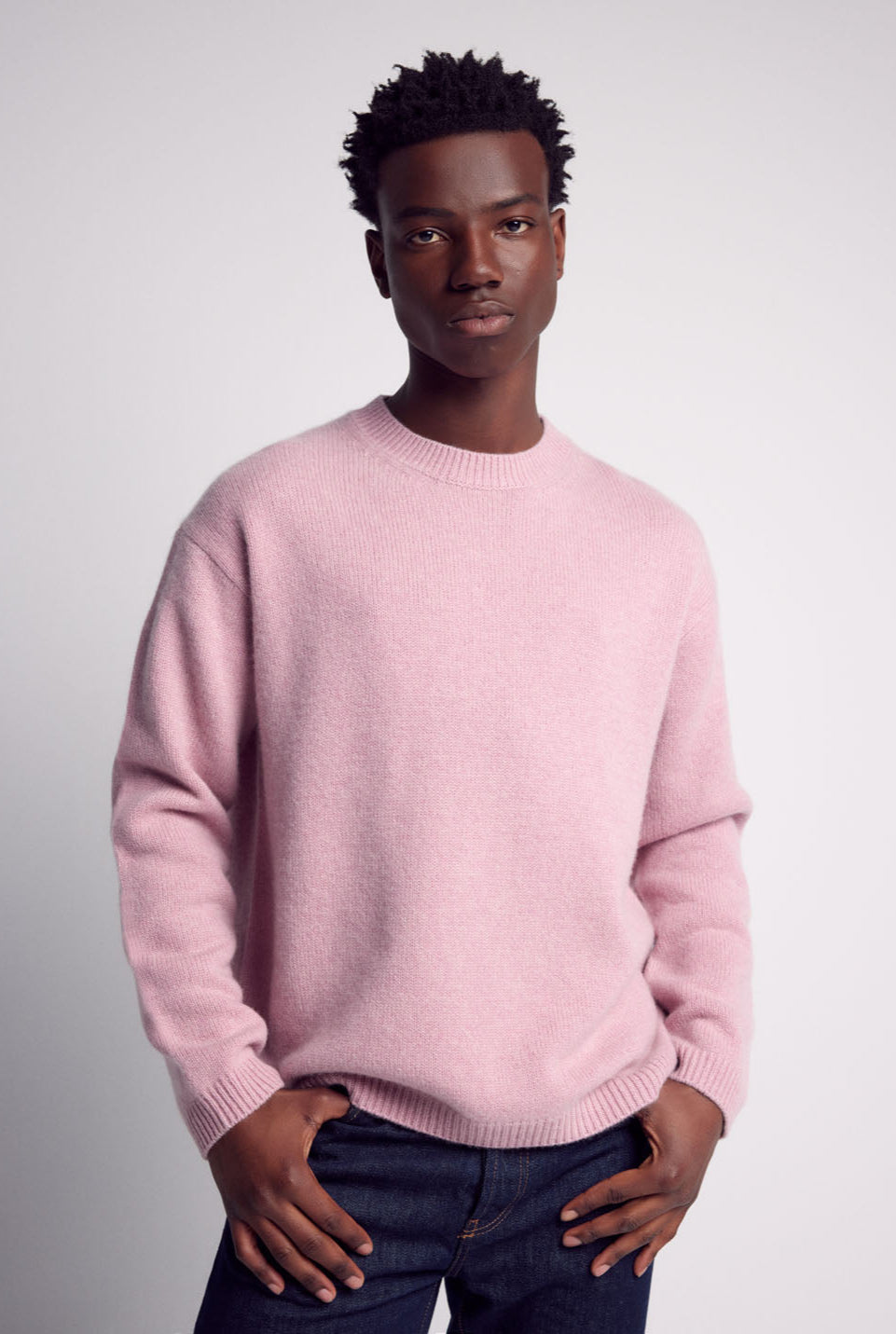 KNITWEAR