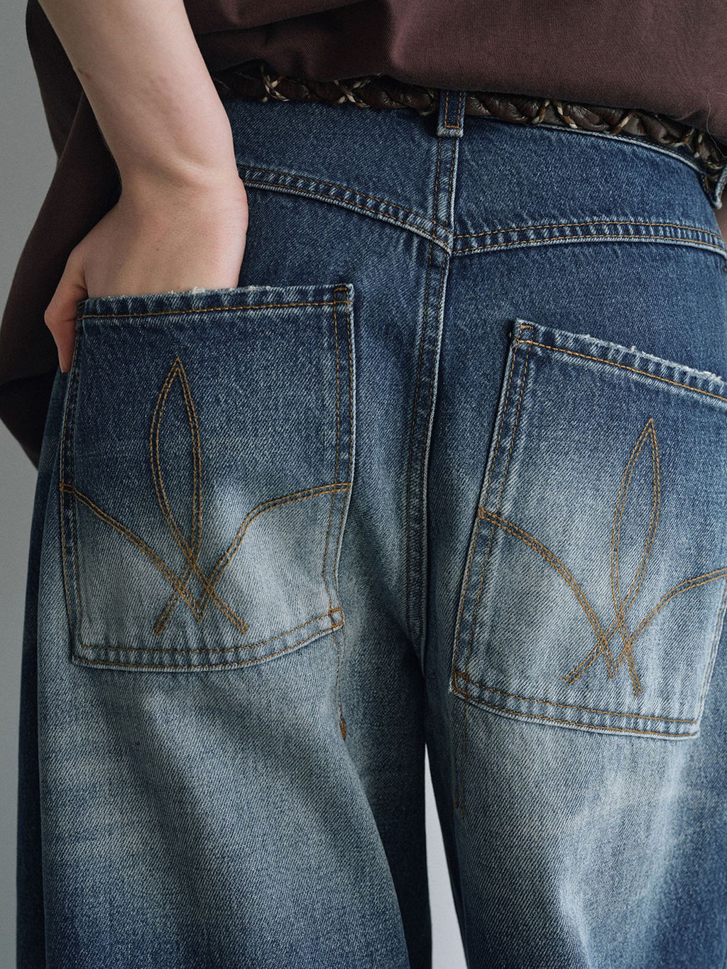 HELLO SEPTEMBER JEANS