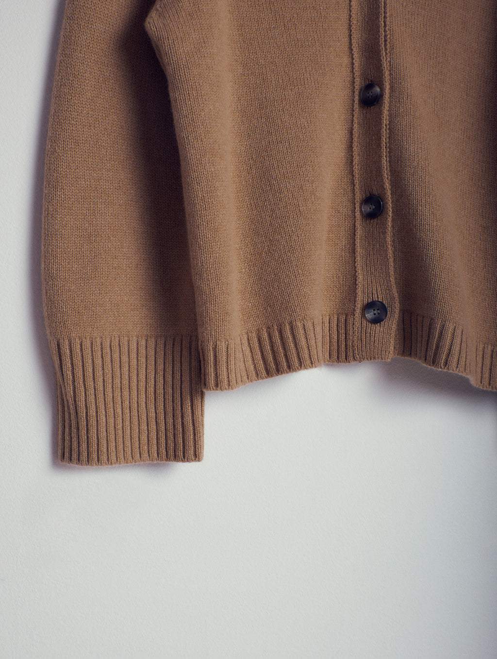 LEAP CARDIGAN